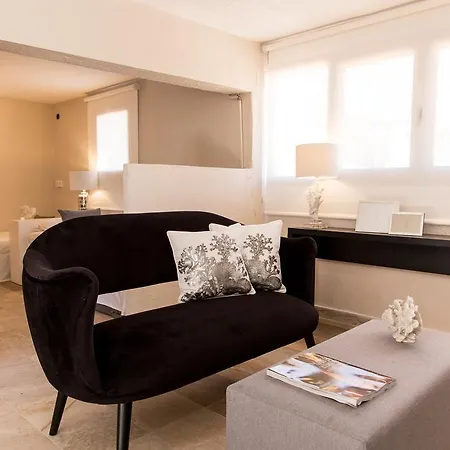 Andrago Moraira テウラーダ